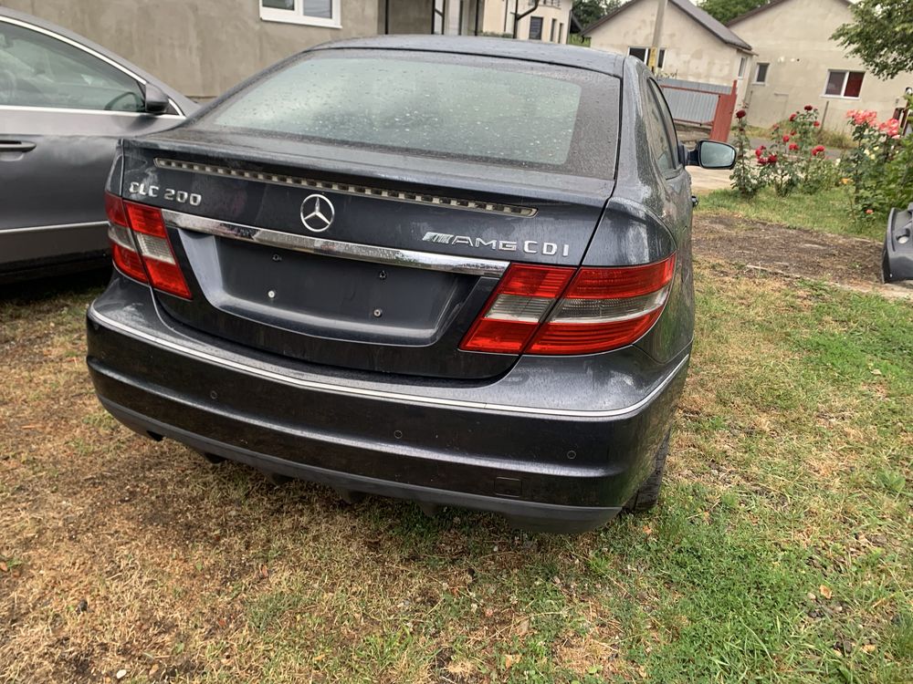 Fata completa amg bara aripi capota faruri pentru mercedes w204 clc
