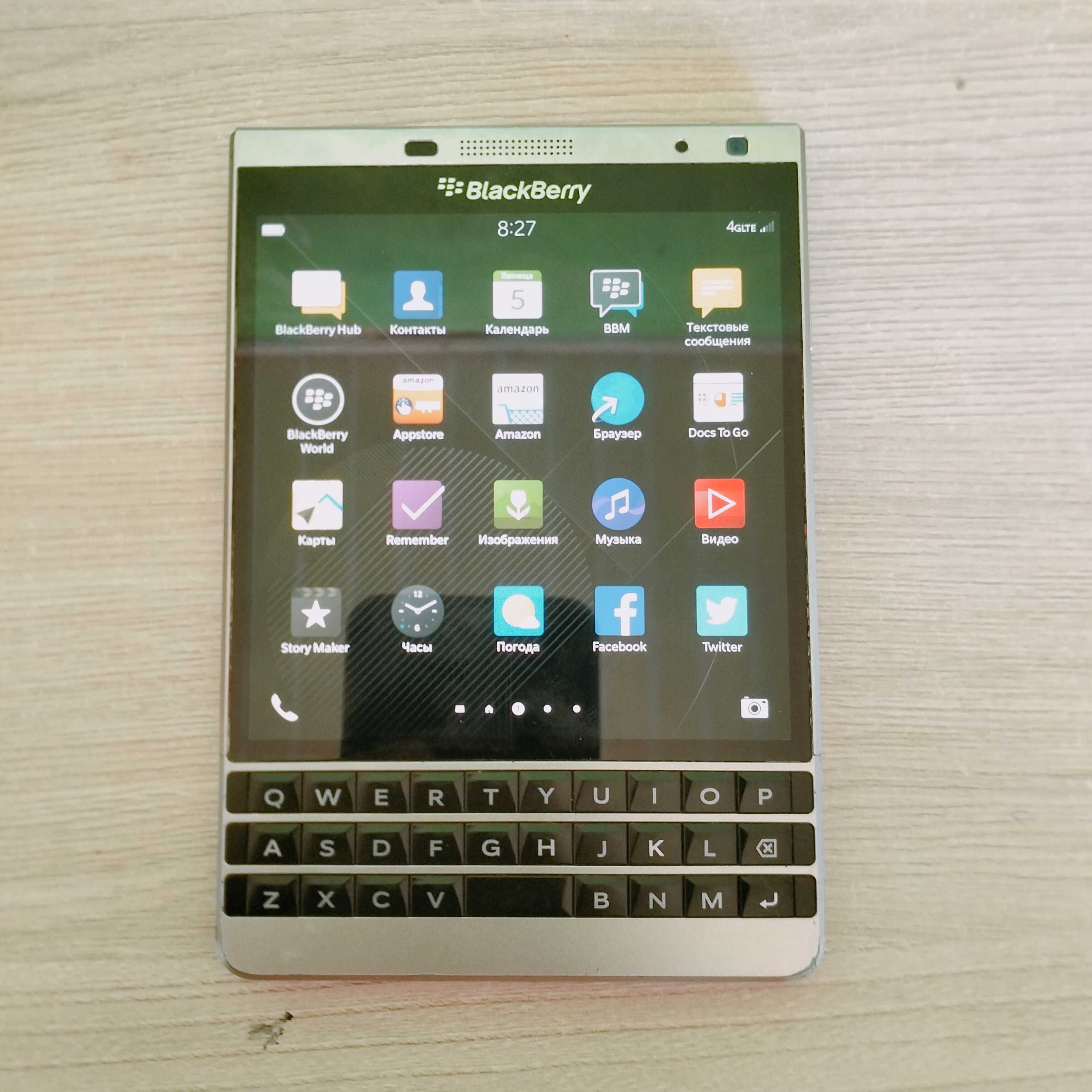Blackberry passport