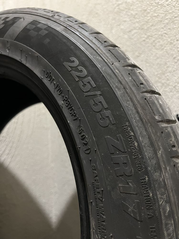 Гуми Kumho 225/55 r17