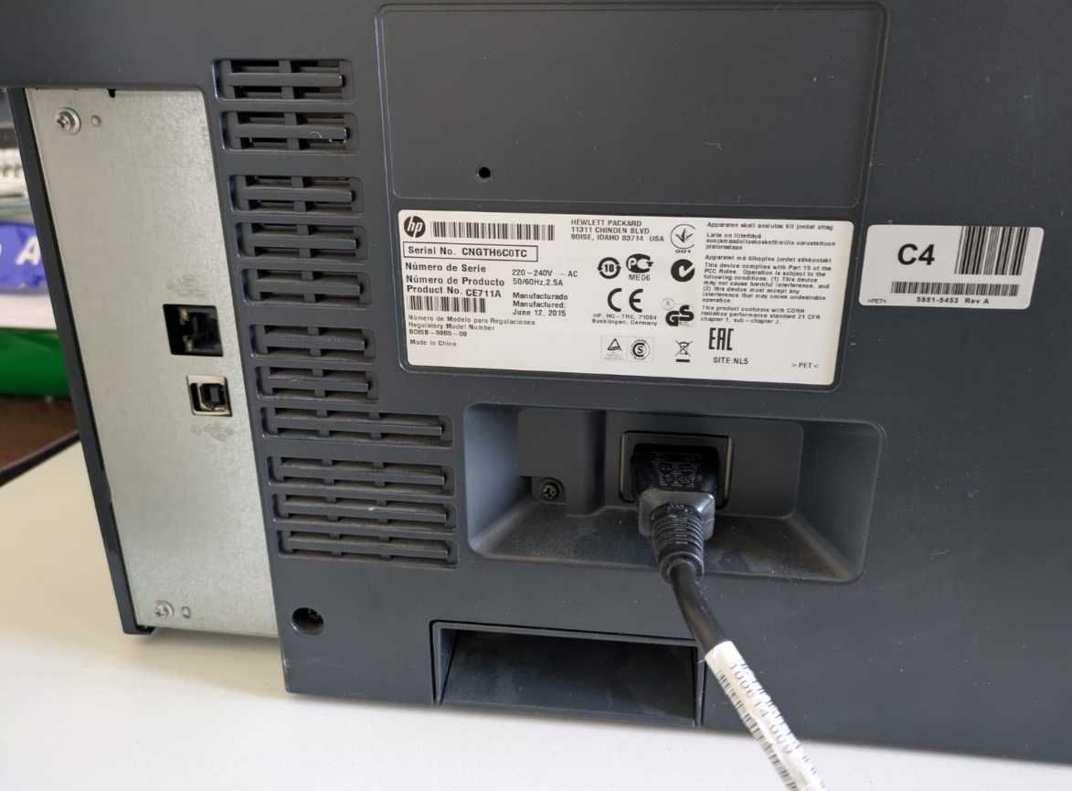 Принтер цветной HP Color LaserJet CP5225n, формат A3