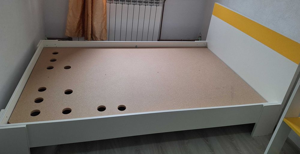 Mobila dormitor 1100 lei negociabil