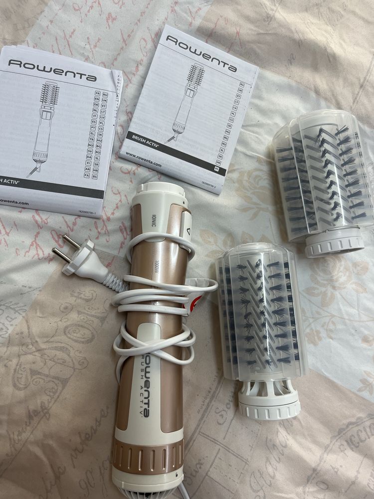 Rowenta Brush Activ 1000W – професионална четка за обем и къдрици