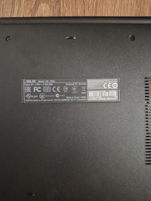 Vând laptop asus sau schimb