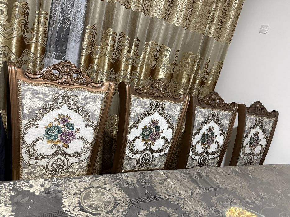 Сотилади стол стул