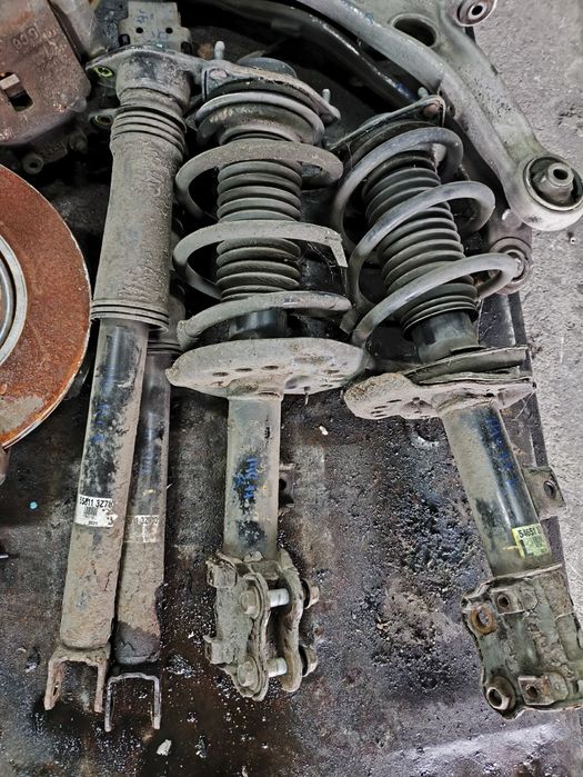 Амортисьор/амортисьори за Hyundai i40