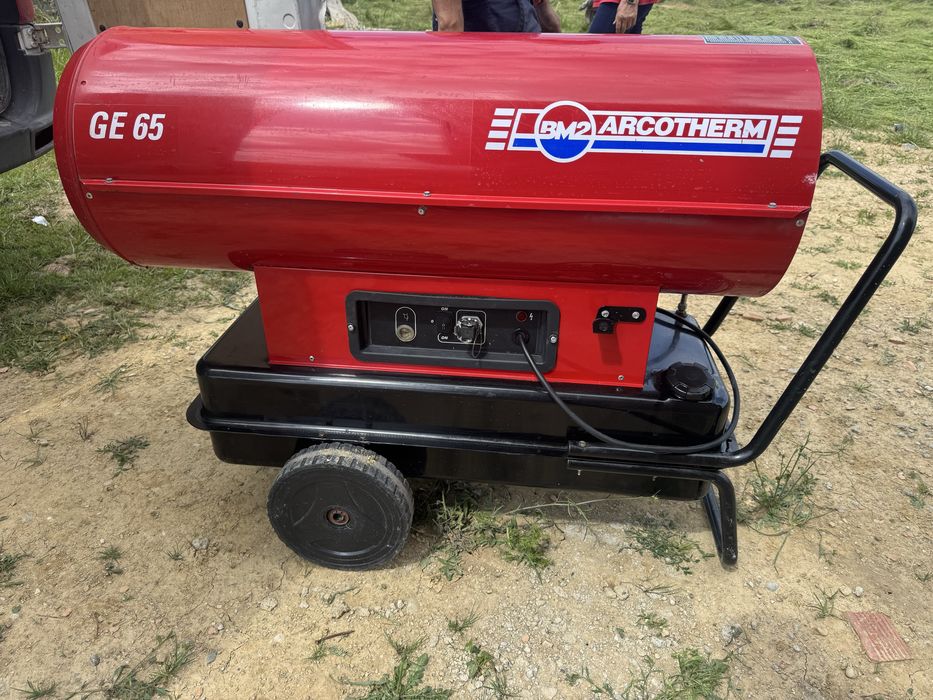 ARCOTHERM GE 65 Tun aer cald pe motorina, 69.3Kw/ora