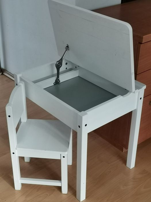 Masuta birou+scaun pentru copii IKEA