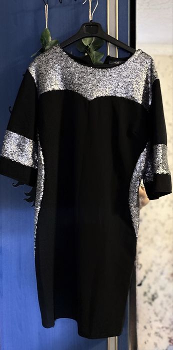 Rochita eleganta cu paiete