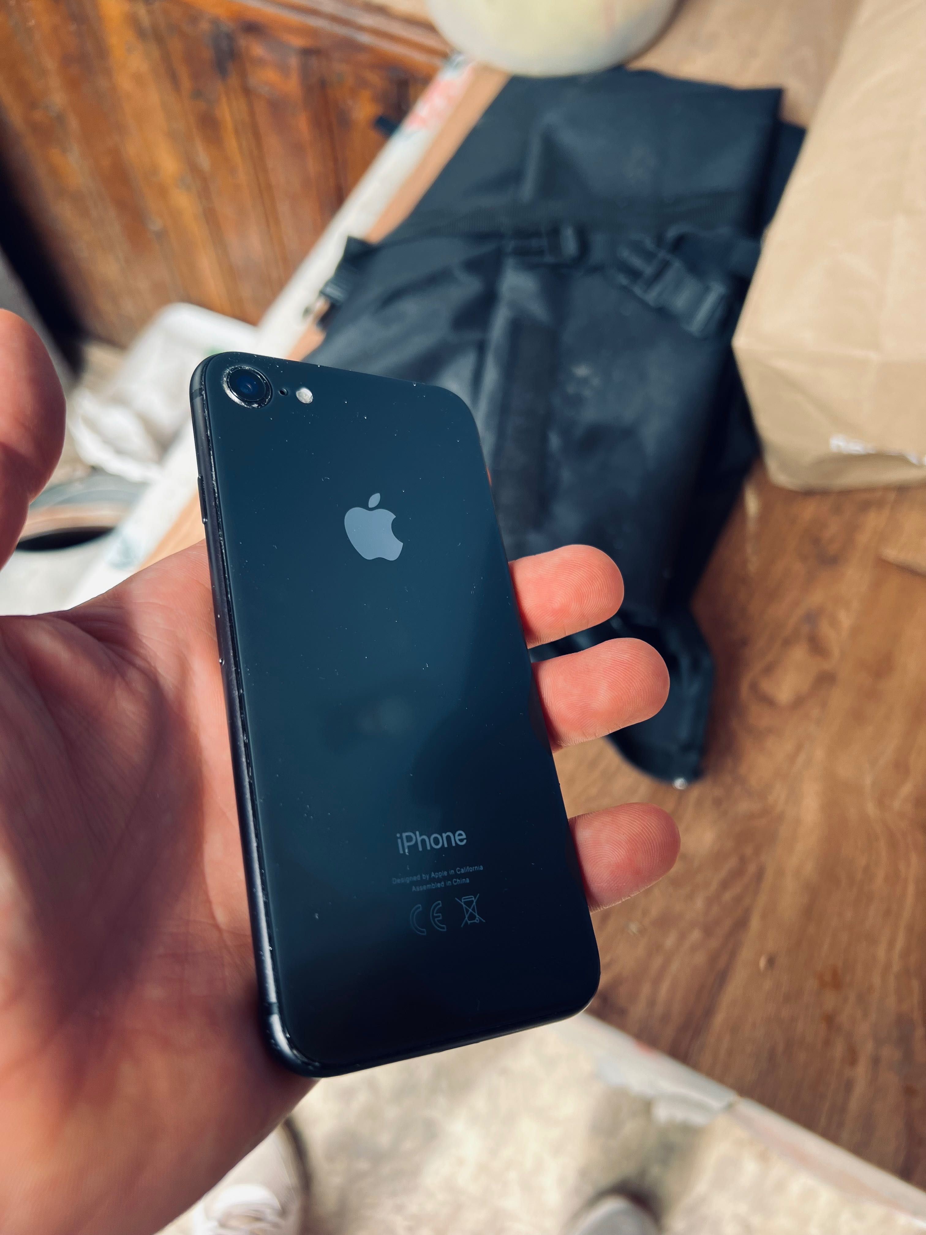 iPhone 8 използван но като нов