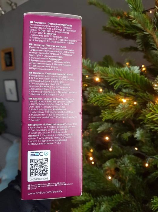 Epilator Philips Satinelle cu 7 accesorii.