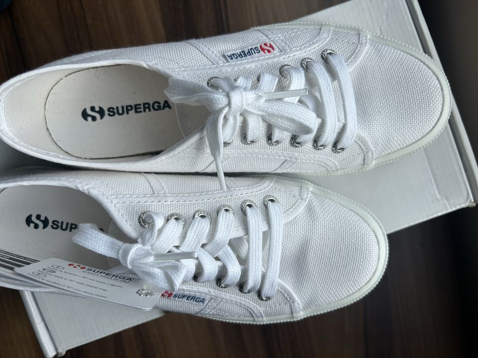 Кецове Superga, бели, нови, 39 номер