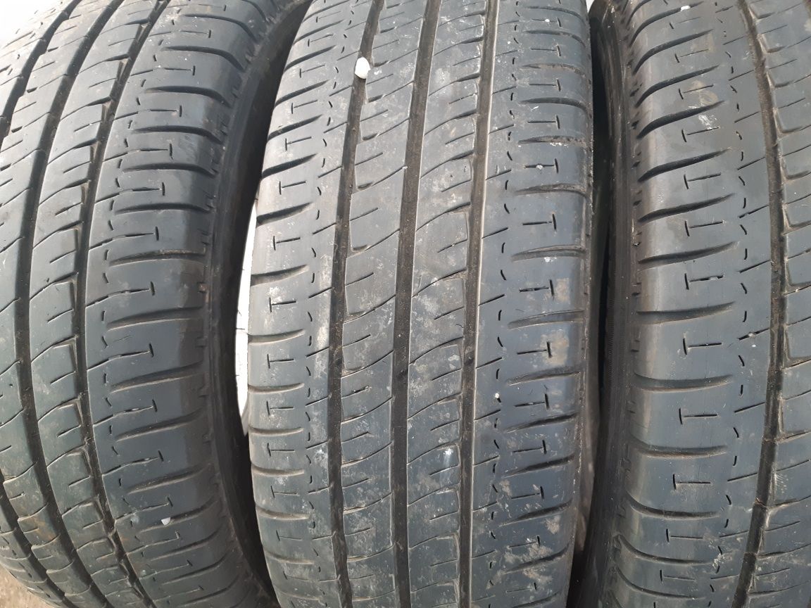 Vand 4 anvelope vara Googyear Marathon 235/65R/16C