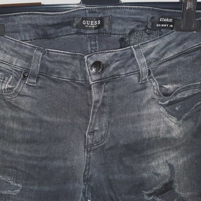 Дънки Guess 42eur