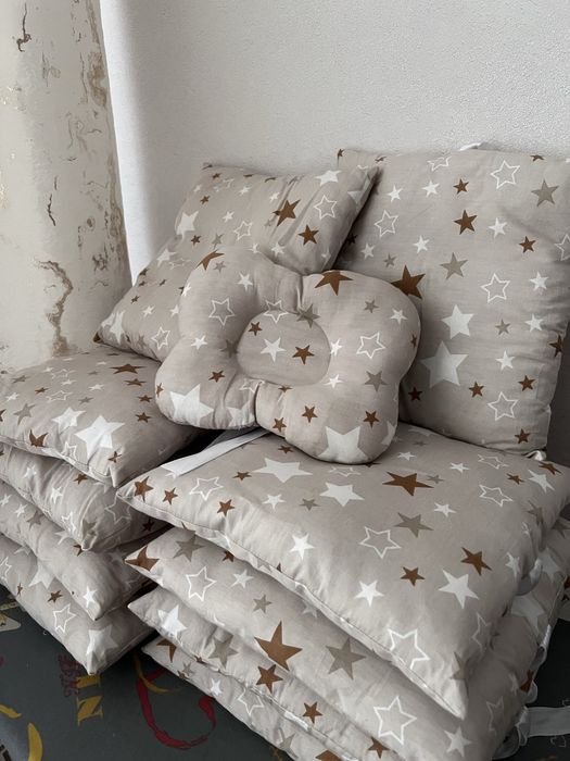 Продам бортики на кроватку