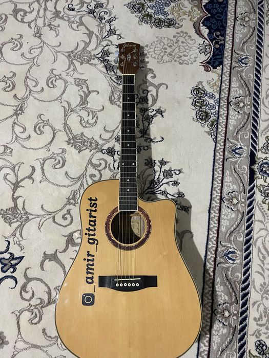 Gitara akustic sotiladi GIBSUN