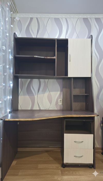 Стол компьютерный с тумбочкой