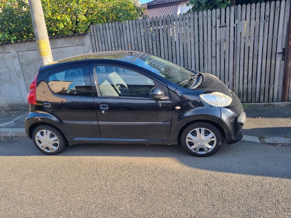 Ofer spre inchiriere masini pentru delivery(glovo/tazz/boltfood)