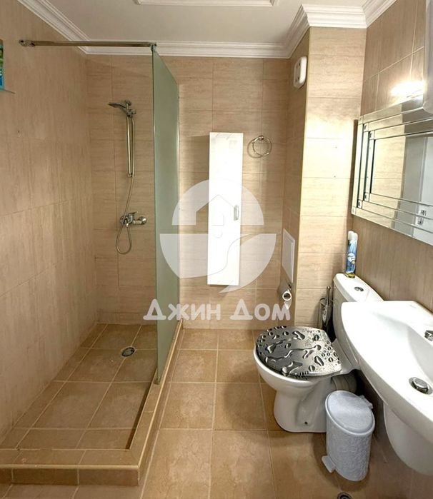 Двустаен апартамент с ПАРКОМЯСТО в к-с „Кубан“, к.к. Слънчев бряг