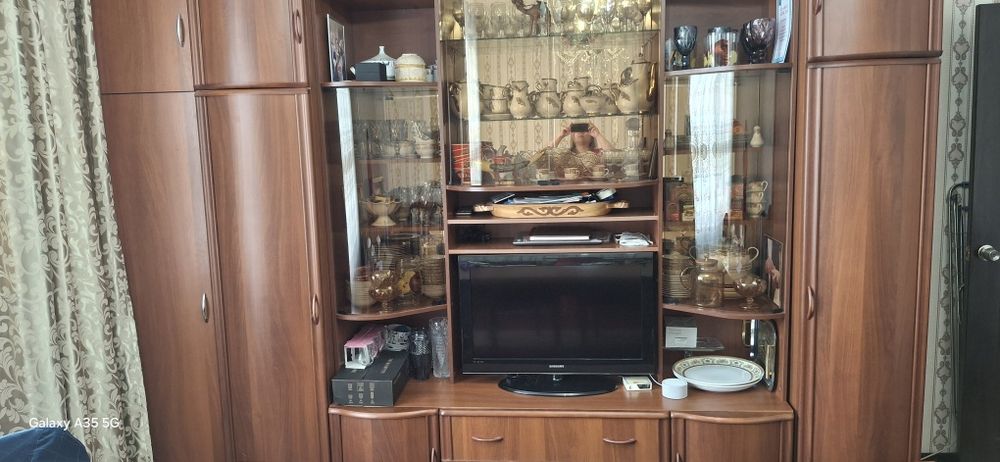 Красивая горка в зал ,гостиную