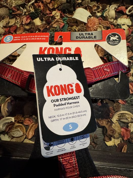 Ham roșu ajustabil pentru câini Kong Mărimea S