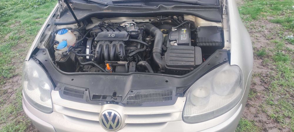 Golf 5 1.6 бензин 102кс