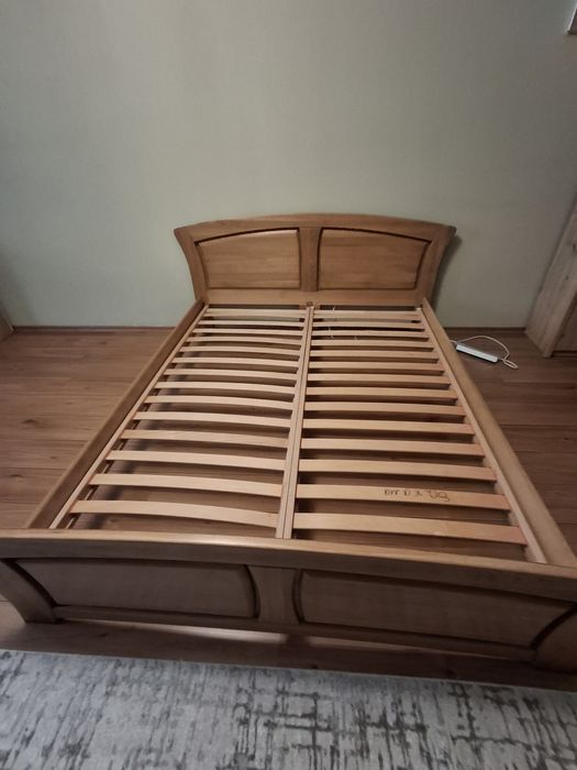 Спалня масив с матрак  Нани 160/200 с две нощни шкафчета