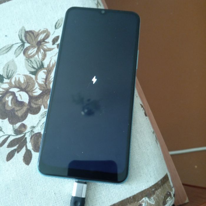 Vivo 15s, 32г памяти