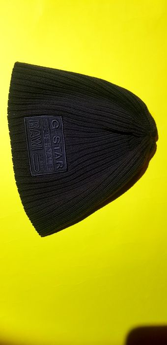 Шапки  Berqdans  G- star  New York  yankes