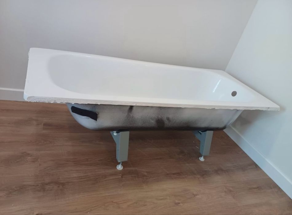 Продаю новую железную ванну.