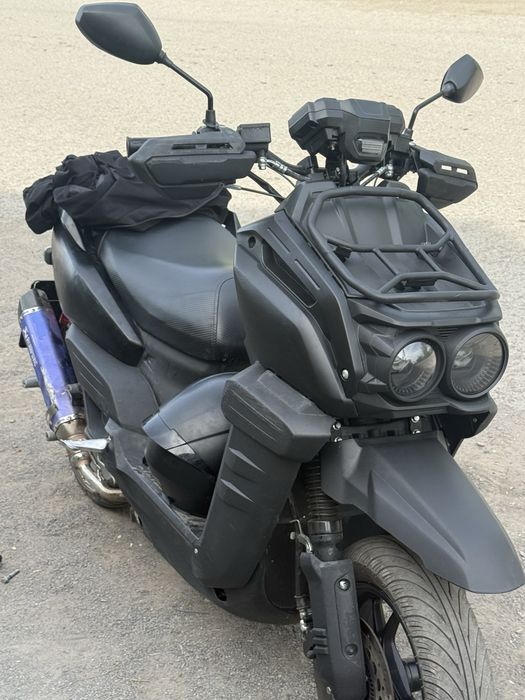 Продам скутер танк