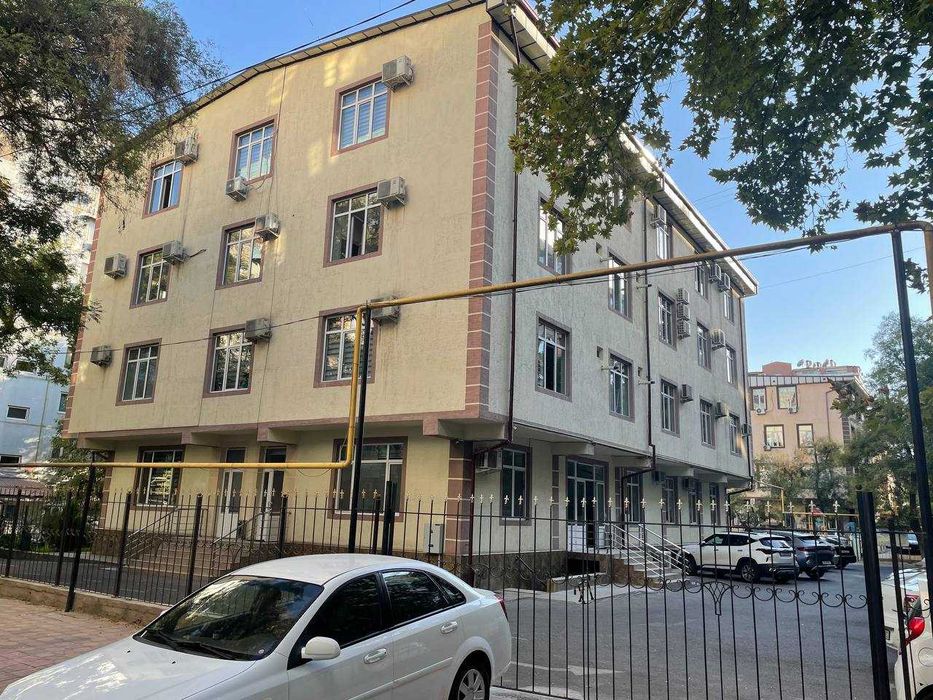 Mирабадский район
метро Ойбек  Angels food 
Площадь участка: 12 сот