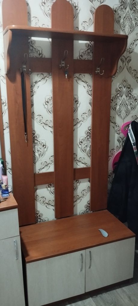 Прихожая в хорошем состоянии.