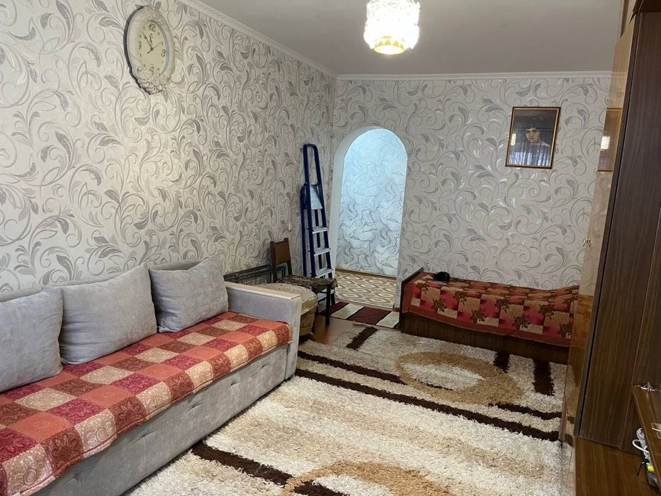 Продам 1 комнатную 1 мкр