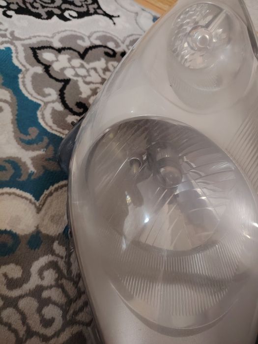 Spark uchun old faralari, bar