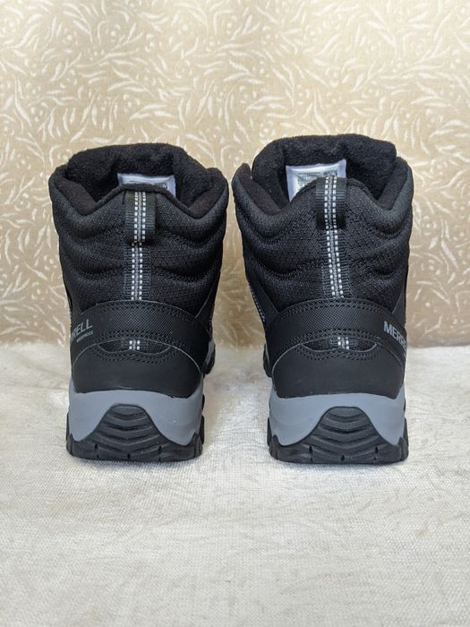 Нови мъжки зимни обувки MERRELL