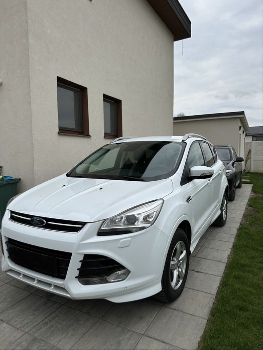 Ford Kuga Titanium 2.0 Diesel 180 cp