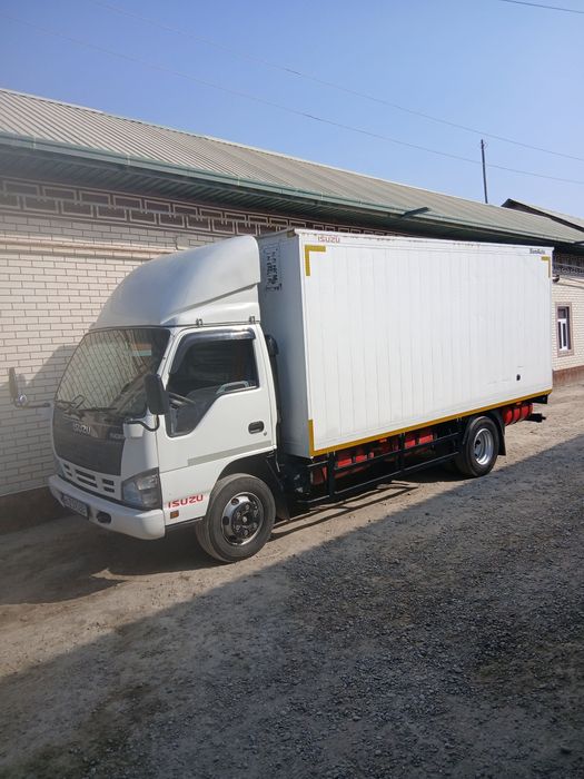 Isuzu ideal srochna sotiladi