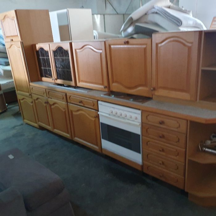 Mobilă pentru bucătărie utilată 3,60m
