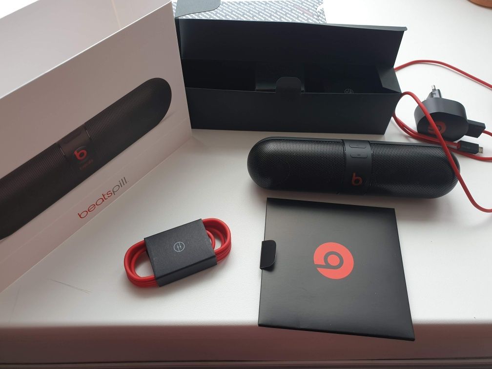 Продам колонку Beats Pill 2.0 цена 15000тг