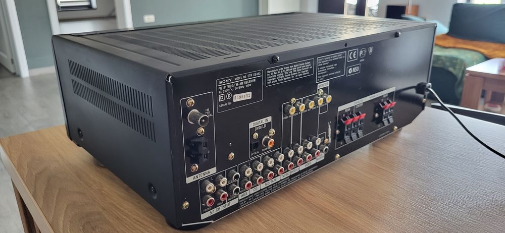 Amplificator/Tuner  Sony STR-DE445 si Boxe de podea CAT