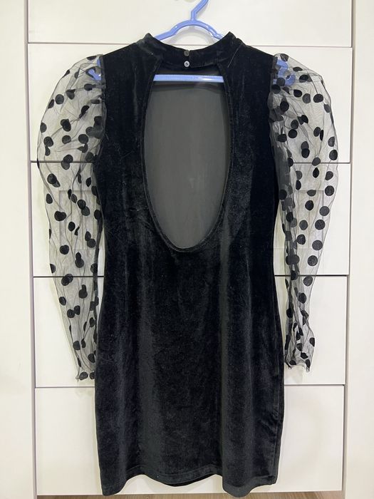 Платья и юбки для женщин и девочек,б/у и новые,состояние очень хорошее