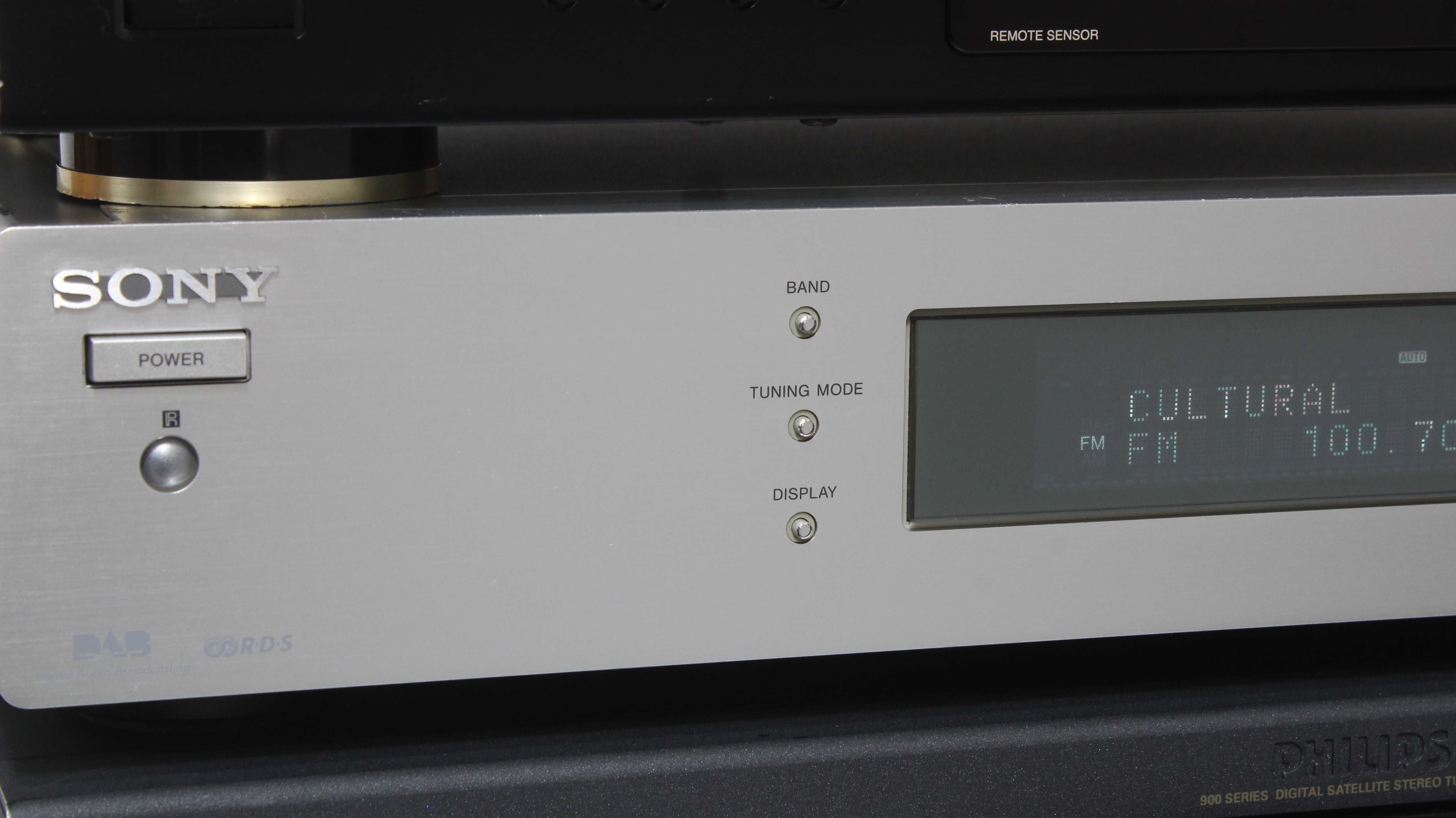 Defect ! Tuner Philips,Sony,Denon.