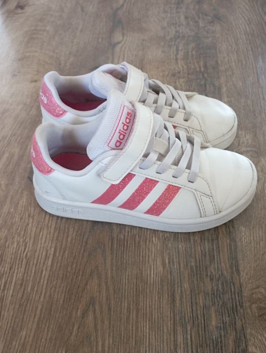 Маратонки  Adidas 28 номер