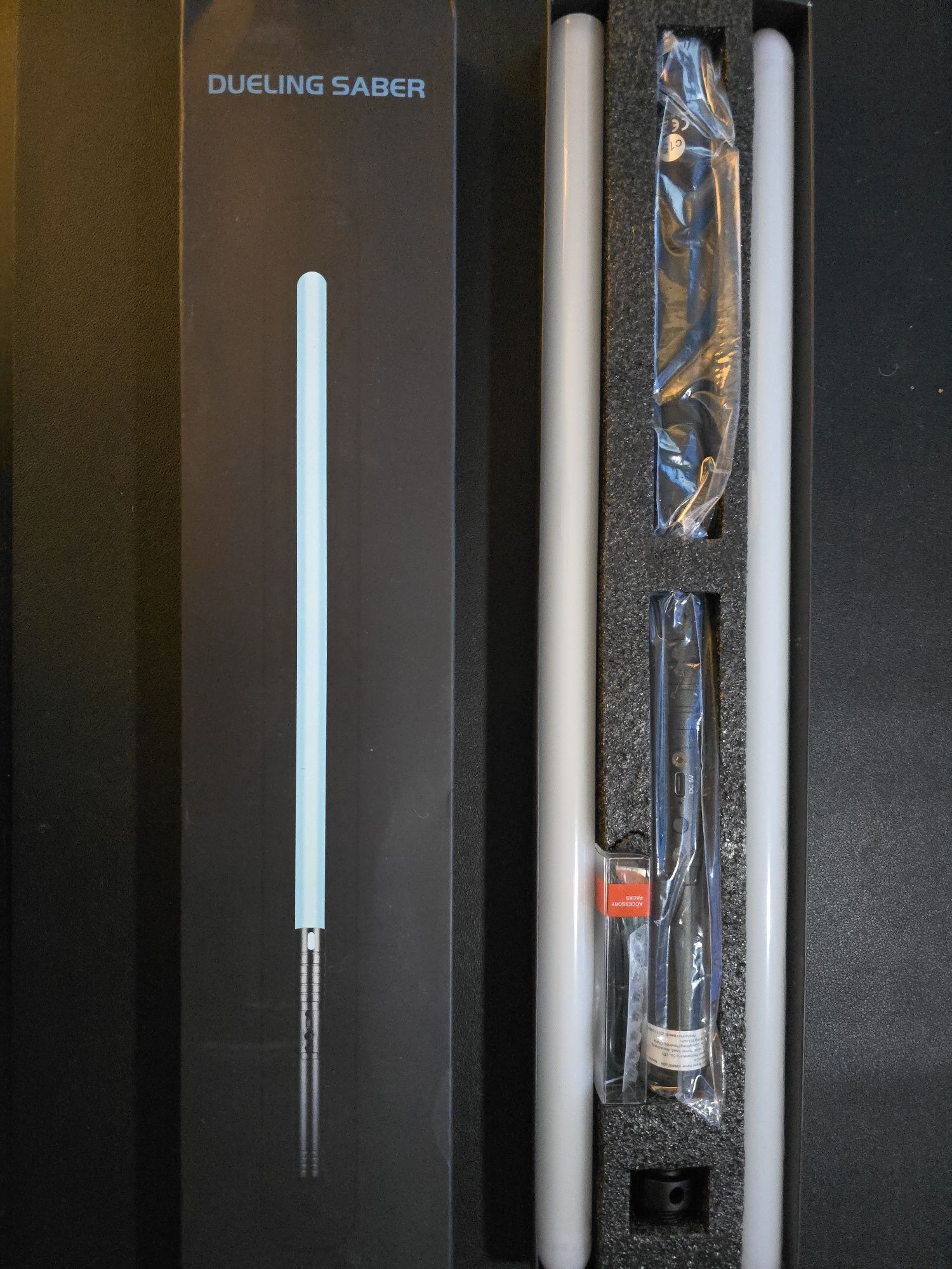 Set 2 Lightsaber Star Wars - 64cm - Sabii RGB Razboiul Stelelor