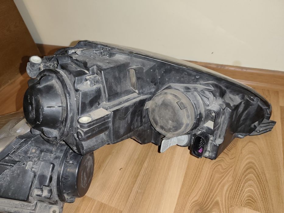 Vând far / faruri golf 5