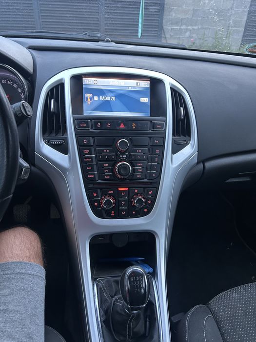 Vand opel astra j sport tourer