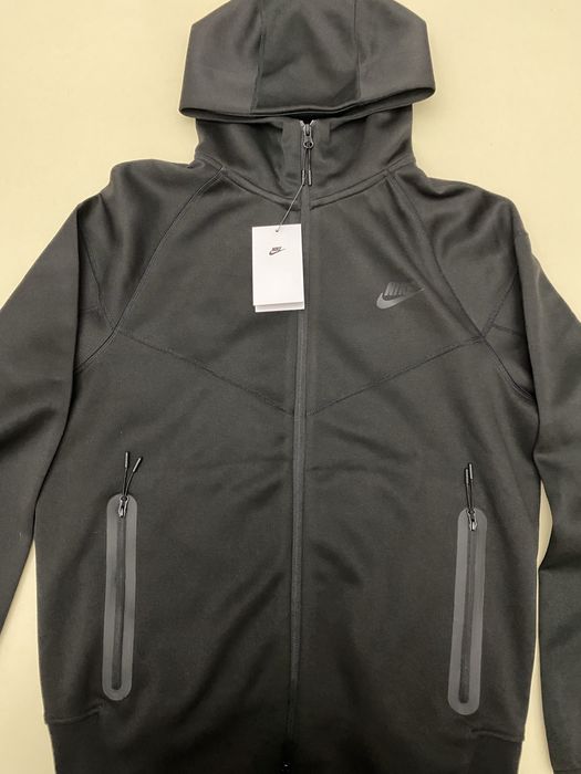 Продаю nike tech fleece