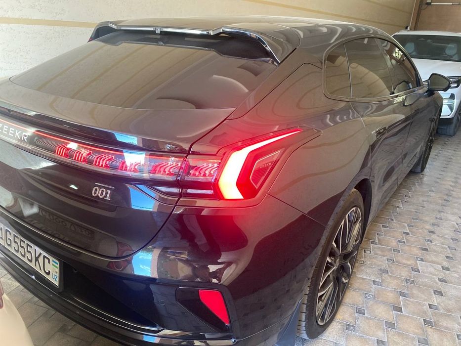 Zeekr 001 full Restayling 25000$ oldindan 12 oy 2600$