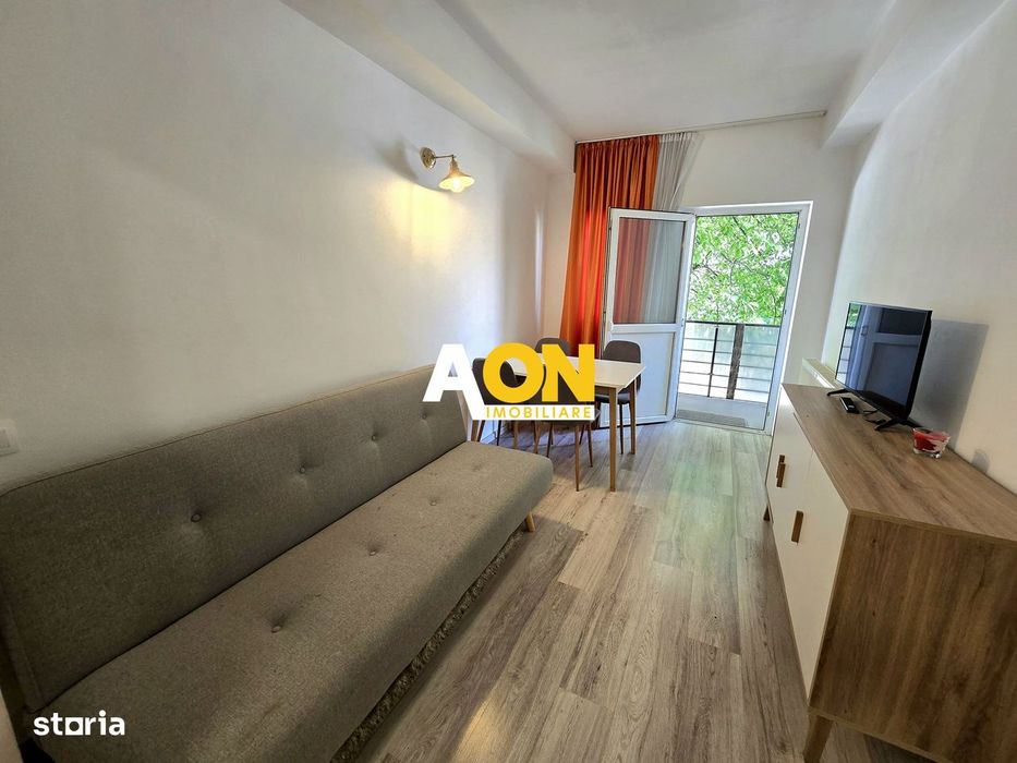 Apartament cu 2 Camere, Zona Piata Cetate