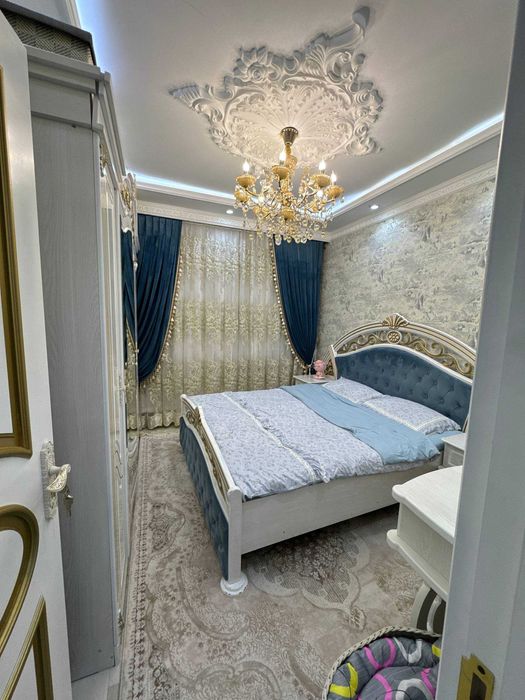 Квартира сотилади 3 хона удвоенный зал